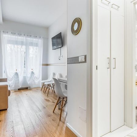 Milano Vetra-Parco Delle Basiliche 2 Pax- Wifi- Banfi Apartman Kültér fotó